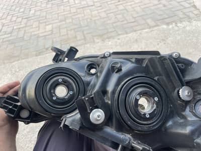 corolla GLI  2013 model RIGHT side light front