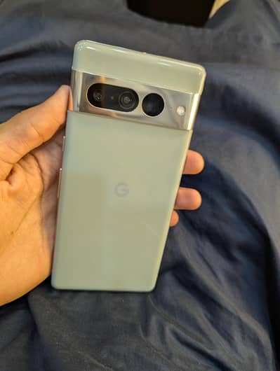 Pixel 7 Pro 8 GB 128 GB just line