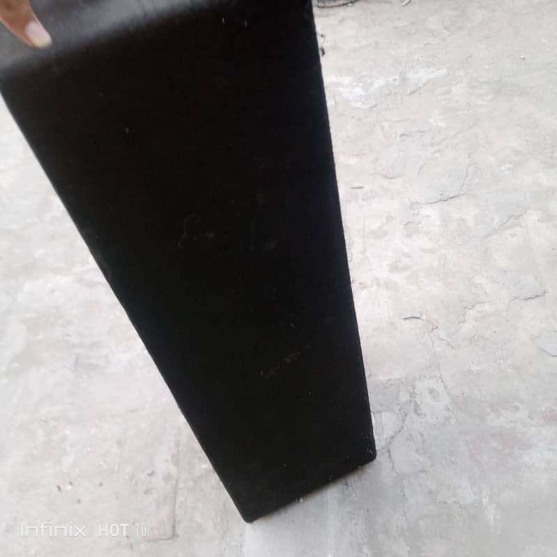 speaker 0
