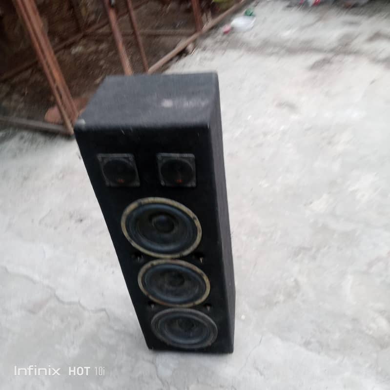 speaker 4