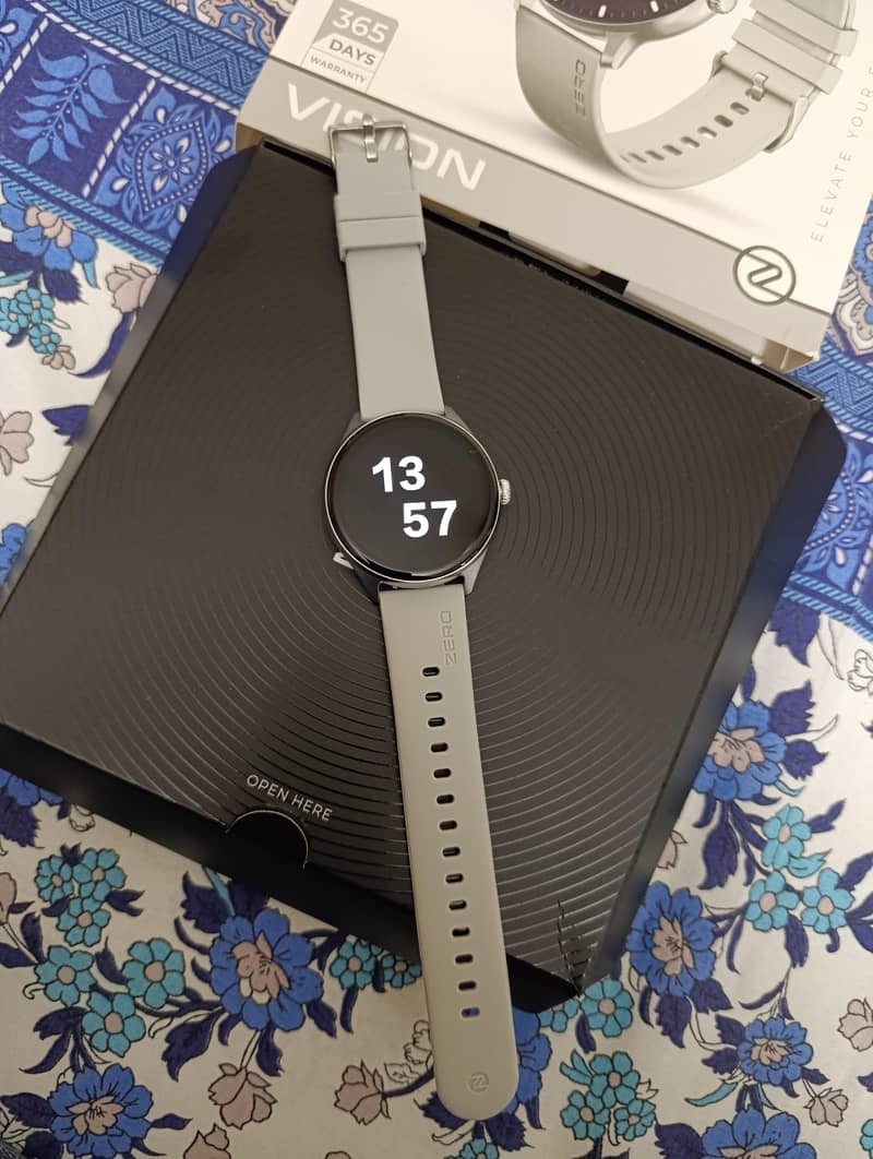 Zero Amoled Display watch 10/10 condition 1