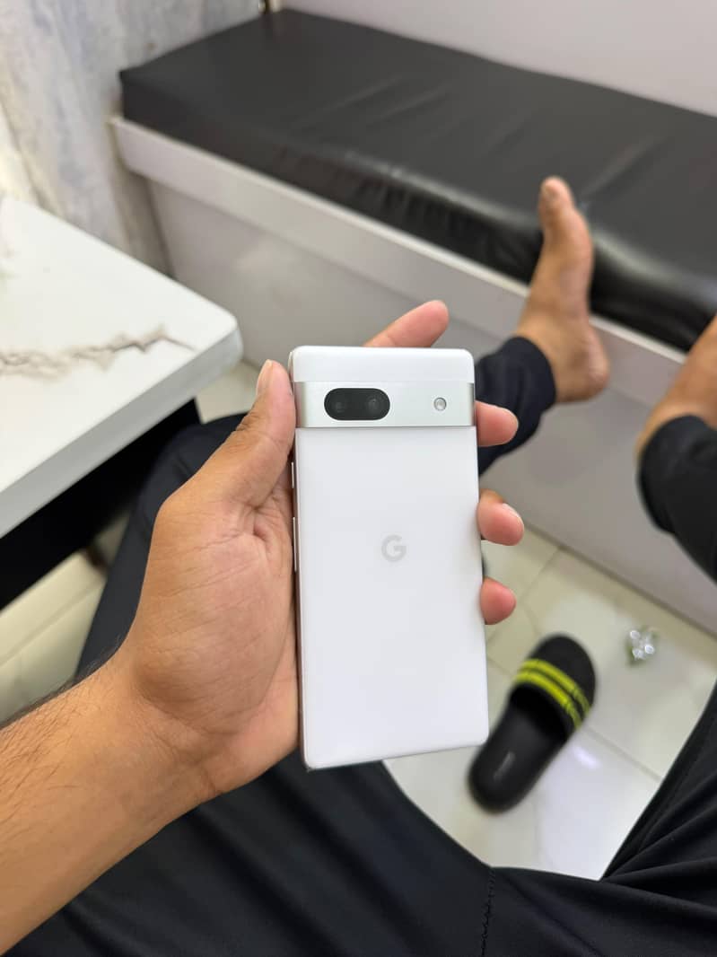 Google Pixel 7a 0
