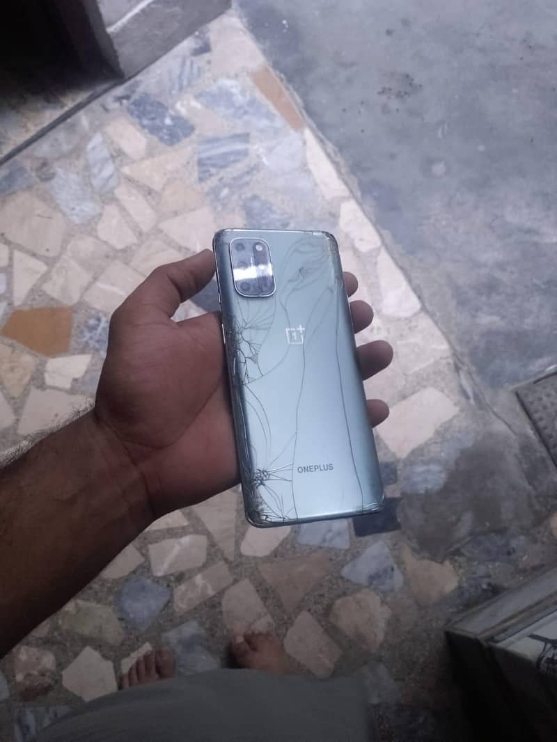 One Plus 8T 4