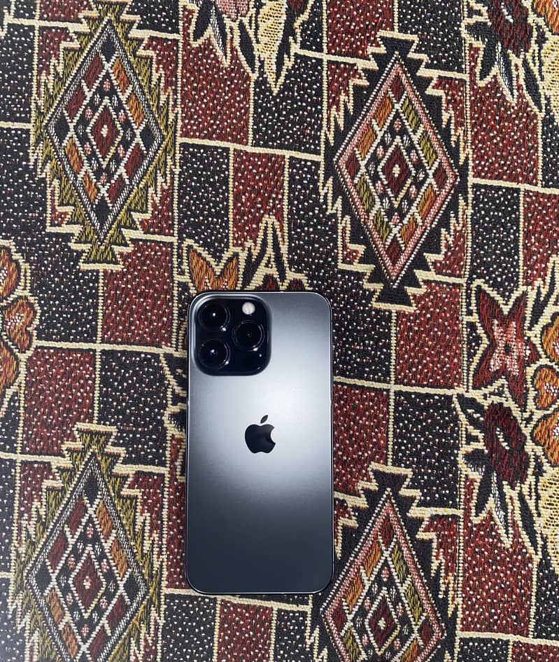 Apple iPhone 13 Pro 2
