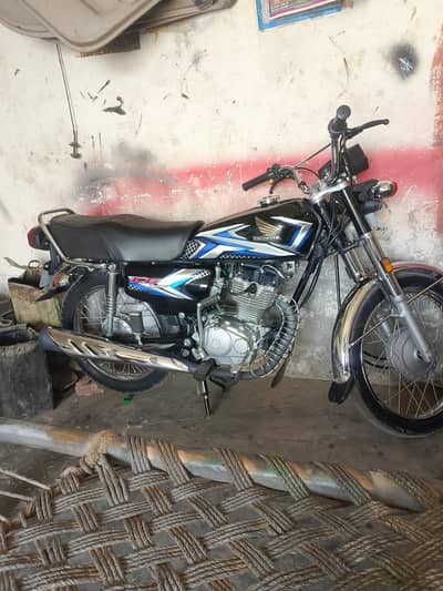 Honda CG 125 brand new condition 2025