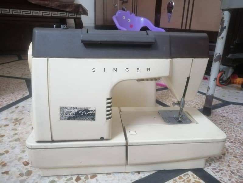 Singer 358 sewing machine 0