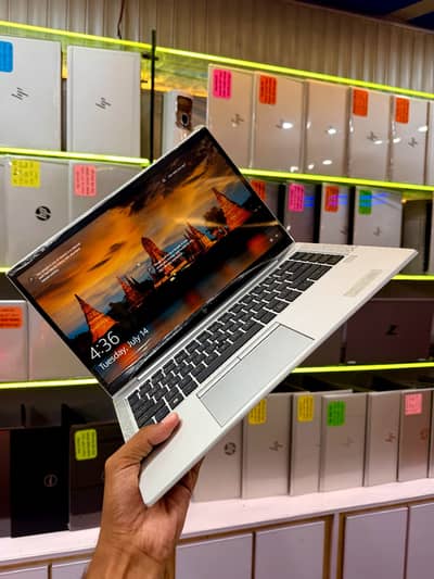 HP EliteBook 845 G7 AMD RYZEN 3 PRO 4450U 16GB RAM 256 SSD