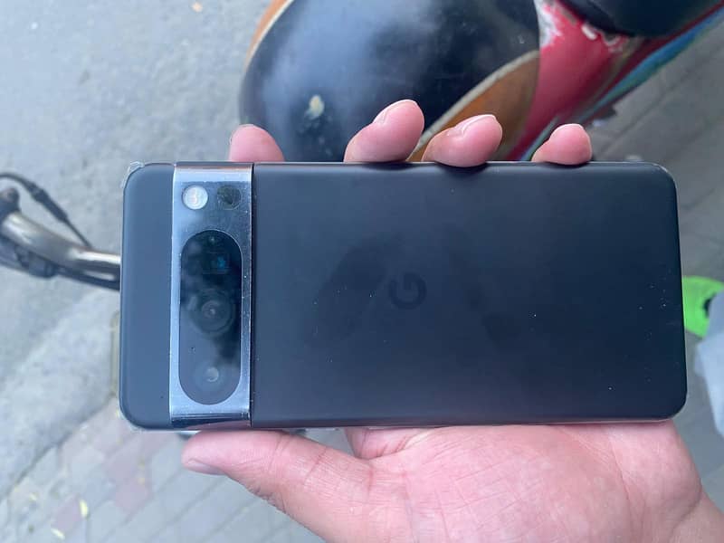 Google Pixel 8 Pro 5