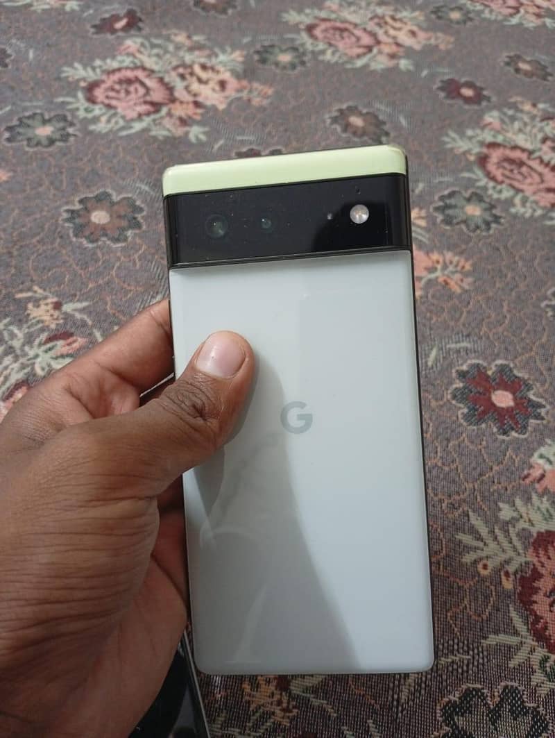 Google Pixel 6 0