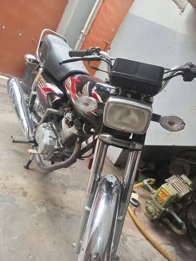 Honda CG-124 (2024 Model ]