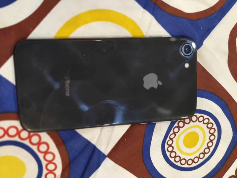 Apple iPhone 8 0