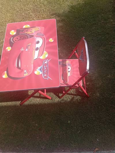 chair table