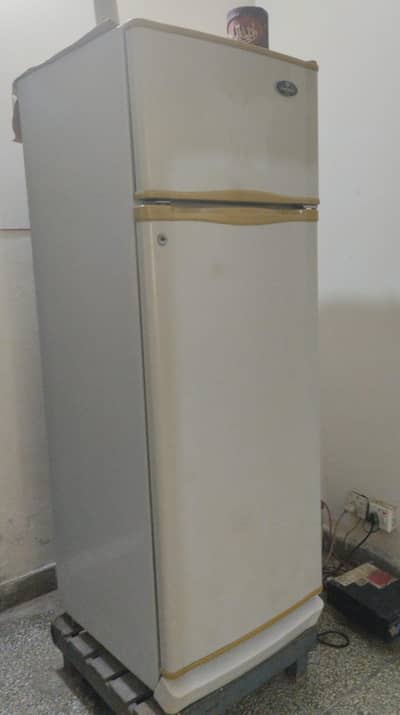 dawlance fridge