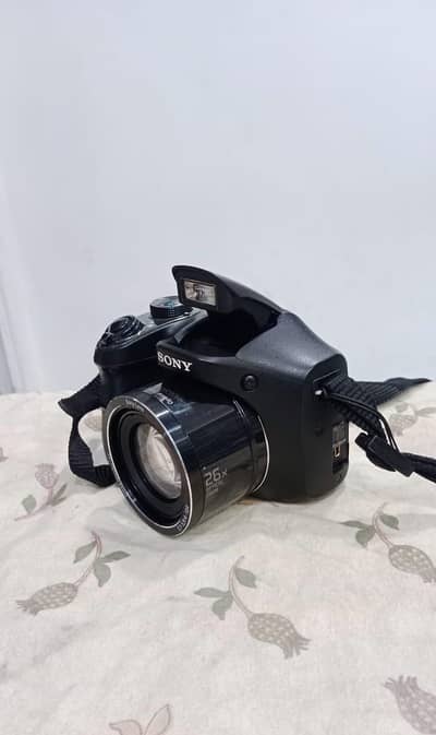 Sony H200 SLR camera box 4 sal chargr watsap 03004513422