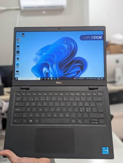 DELL LATITUDE 3420 i3-11th 8GB 256GB NvME