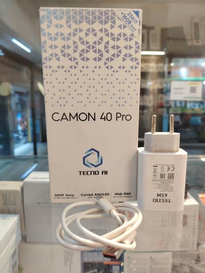 Tecno CAMON 40 Pro