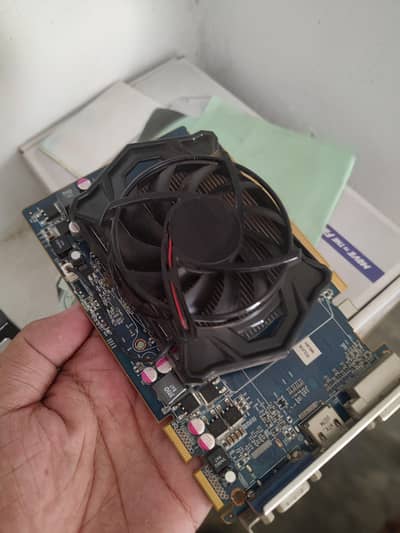 AMD 1GB DDR5 Graphic card 128bit