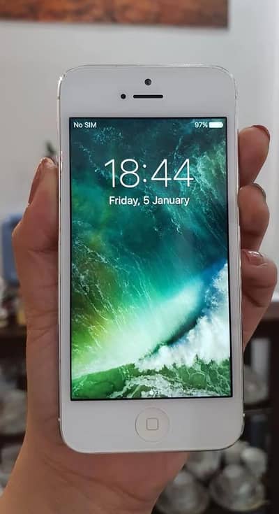 ya original phonr ha battery time bhi achii ha