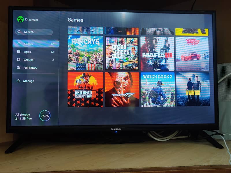XBOX ONE S JAILBROKEN WITH ONE CONTROLLER 3