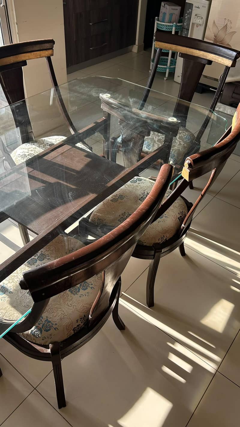 6 seater dining table 2