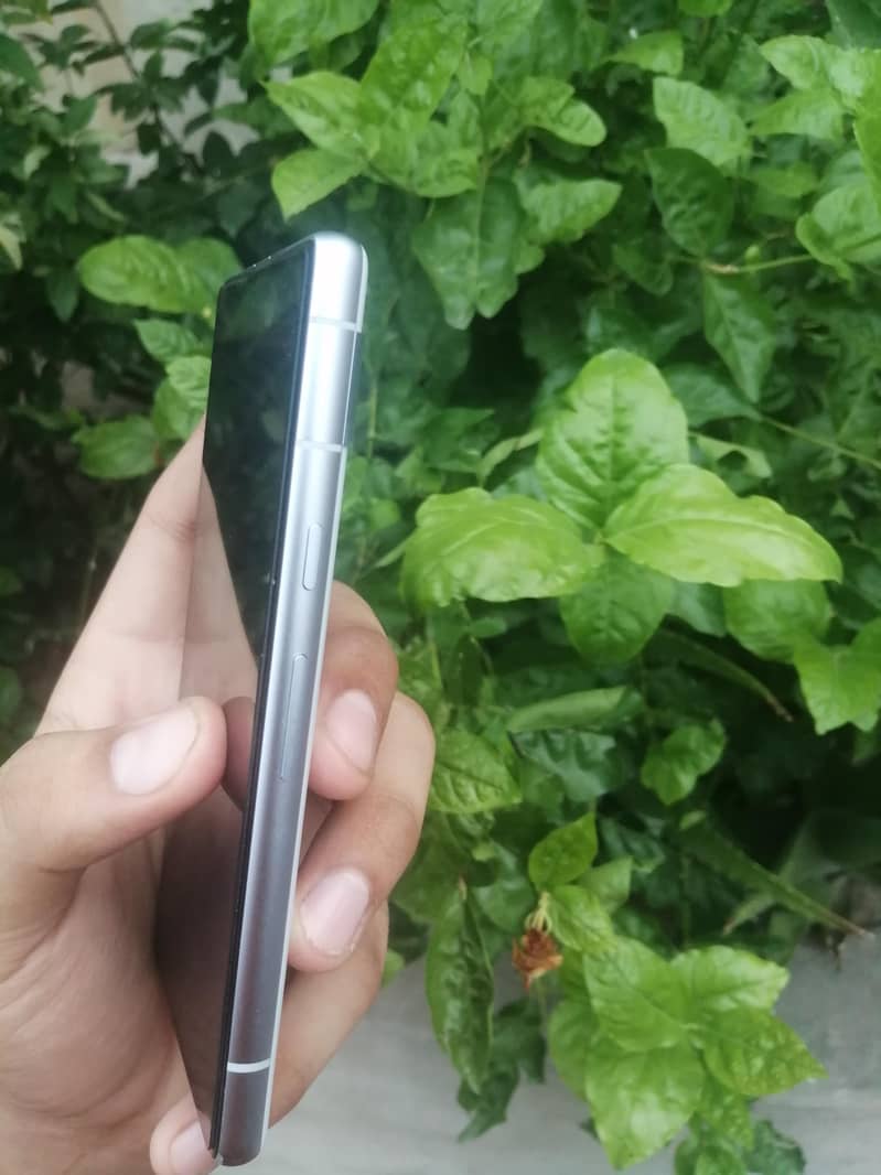 Google Pixel 7a 1
