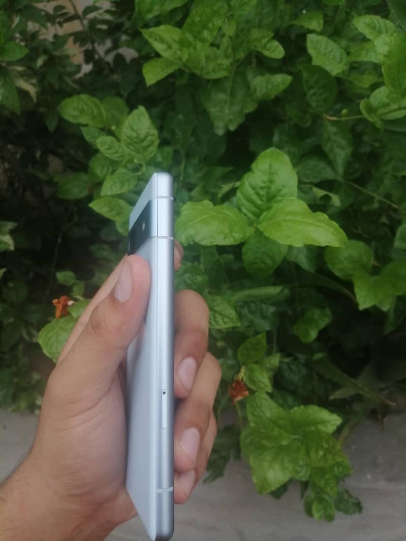 Google Pixel 7a 3