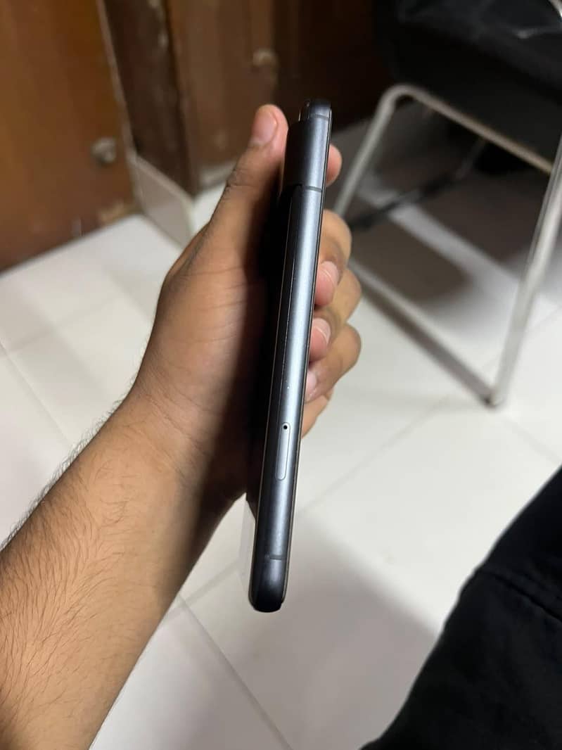 Google Pixel 8 3