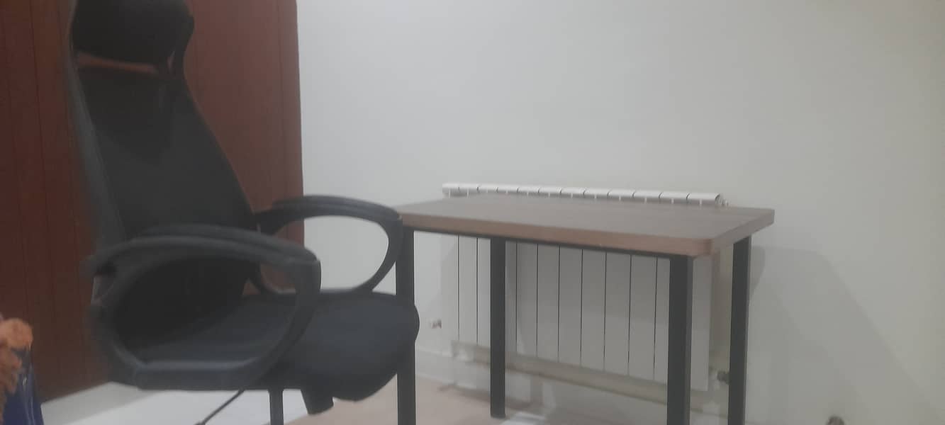 Computer table and chair 3