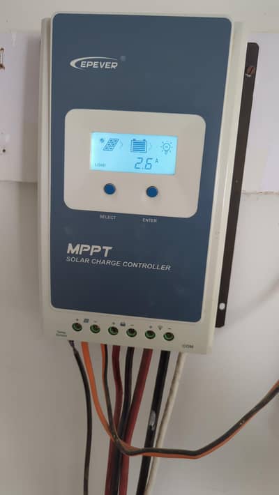 EPEVER Tracer 4210AN 40A IP30 MPPT Controller with MT50 Monitor