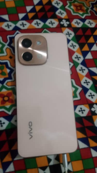 vivo y28