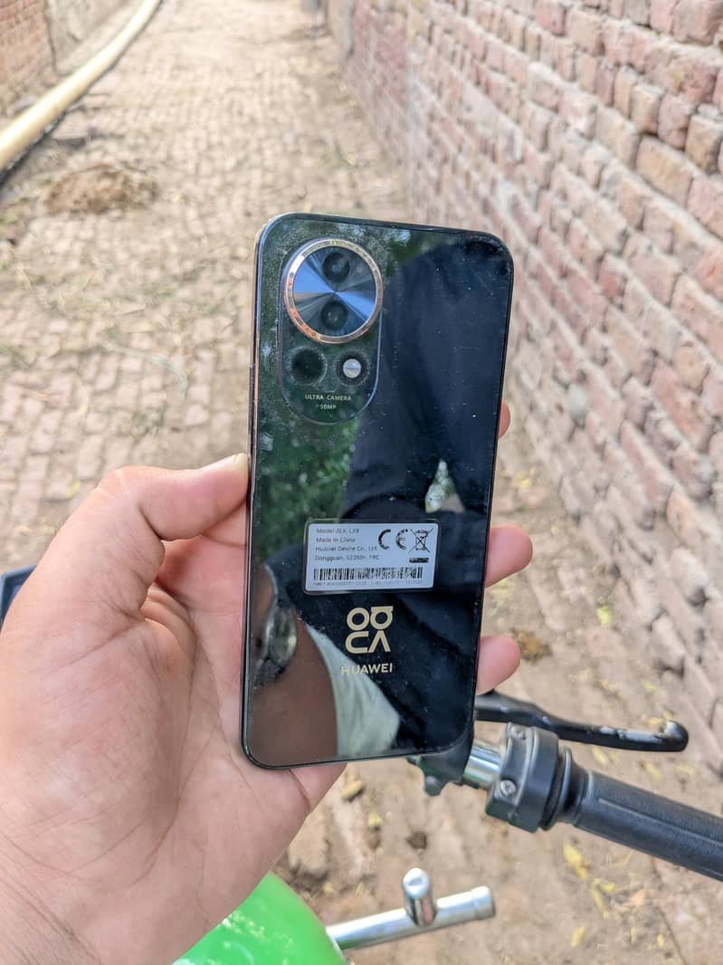 Huawei Nova 13 0