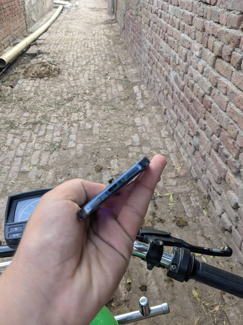 Huawei Nova 13 3