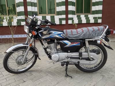 Honda CG 125 2025 Lush Bike