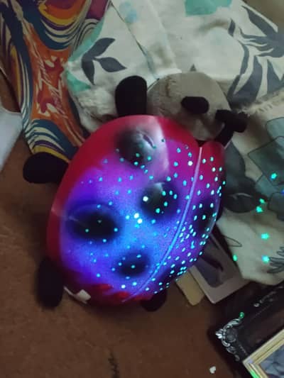 2 pes Branded night light projector with sound 033 3198 793