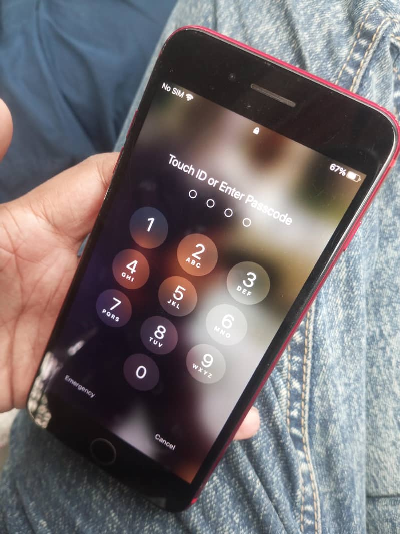 Apple iPhone 8 Plus 1