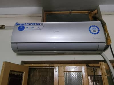 Haier 1.5 Ton Inverter AC in Excellent Condition