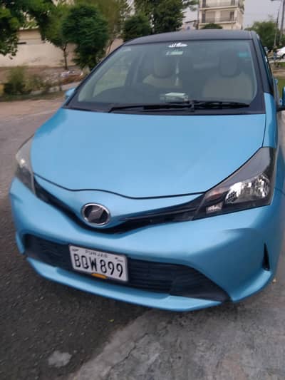 Toyota Vitz 2014/2017 Excellent Condition