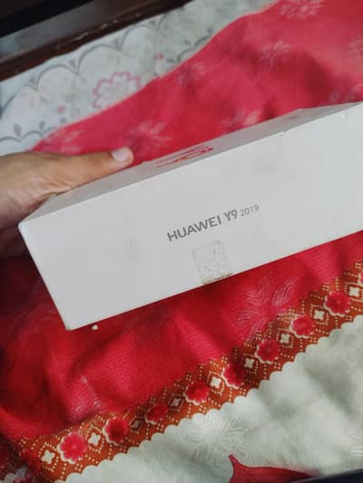Huawei Y9