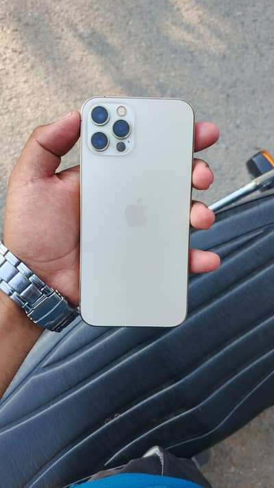 Apple iPhone 12 Pro