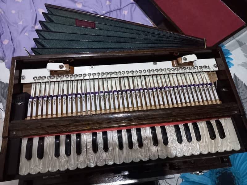 Harmonium 2
