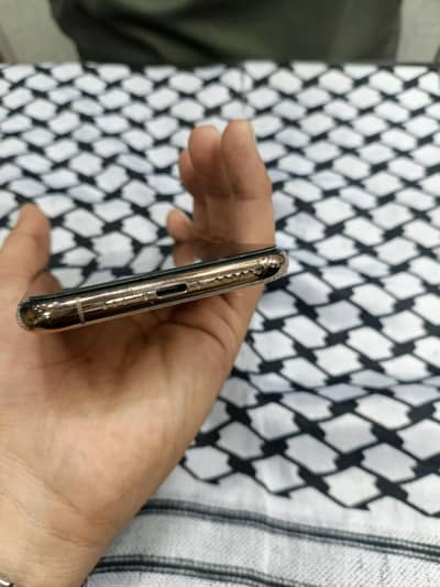 Apple iPhone 11 Pro