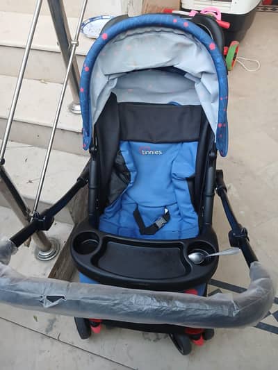 tinnies pram