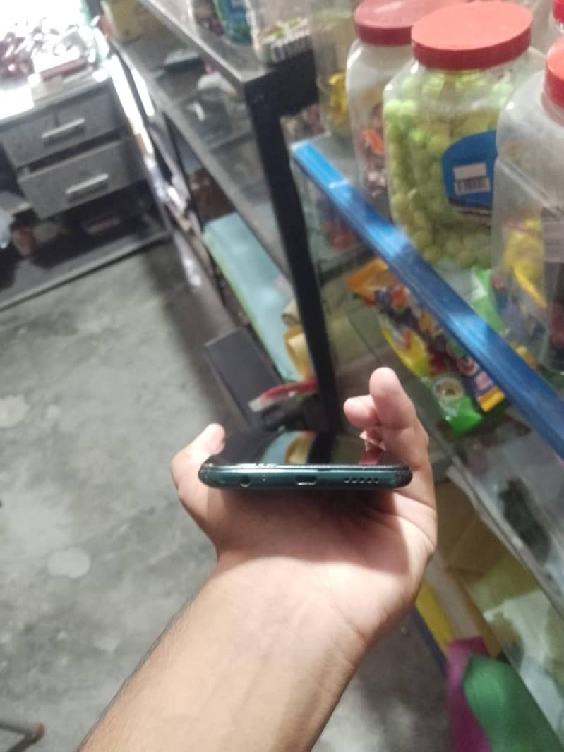 Infinix Note 7 4