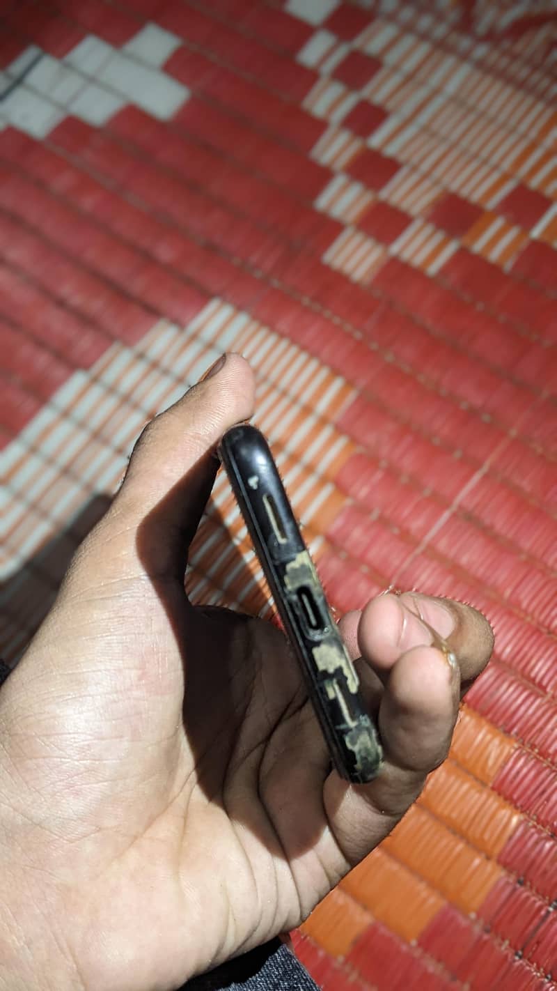 Google Pixel 4a 3