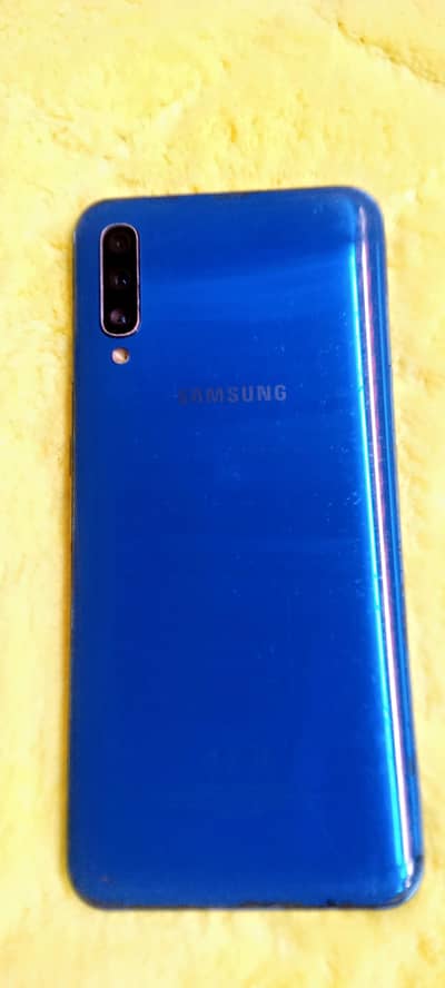 Samsung A50
