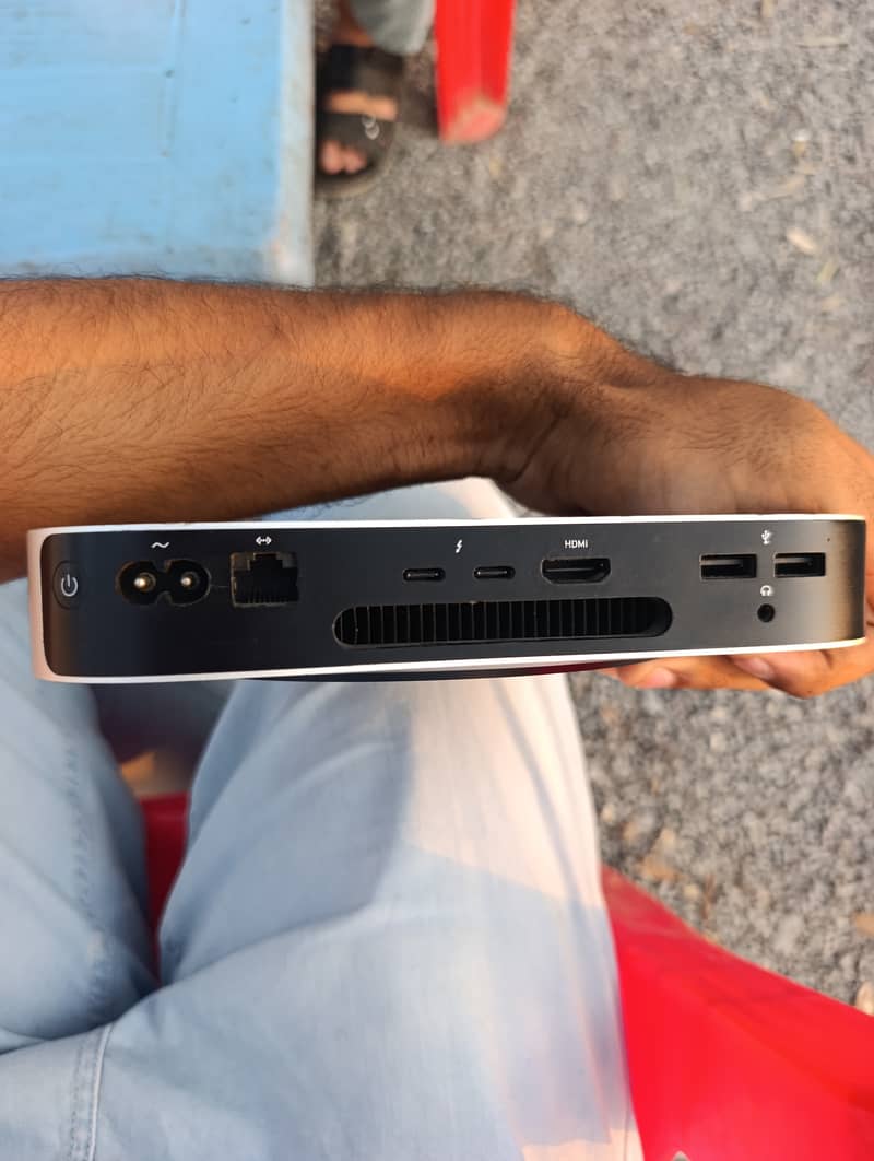 Mac mini M1 1