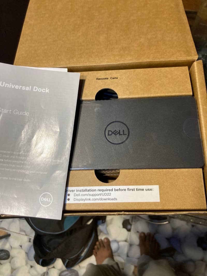 Dell UD22 docking station 2
