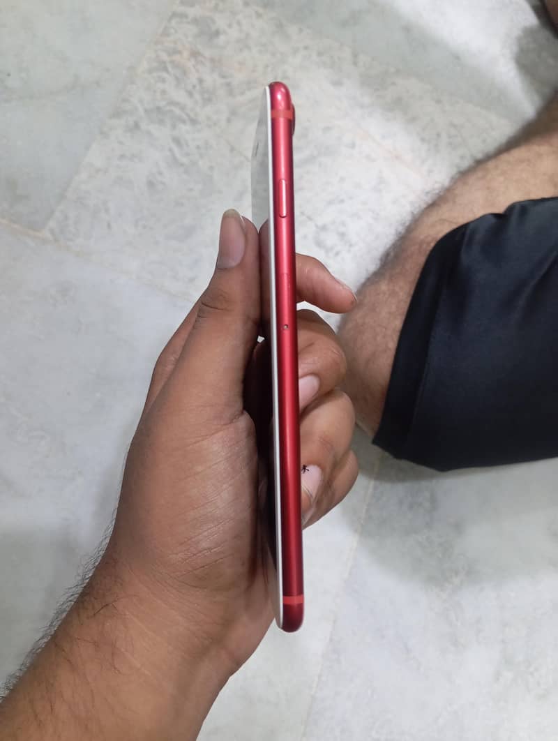 Apple iPhone 7 Plus 4