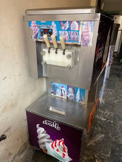 Ice Cream Machine for Sale – Excellent Working Condition