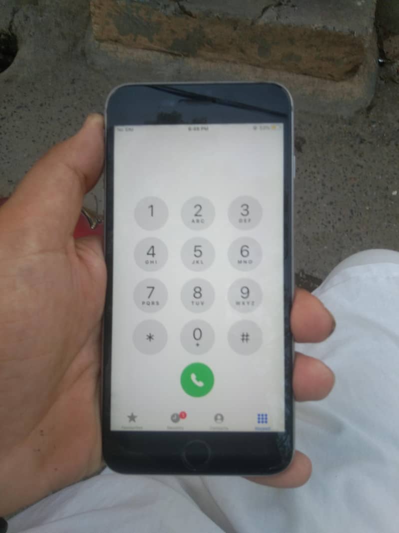 Apple iPhone 6 Plus 3
